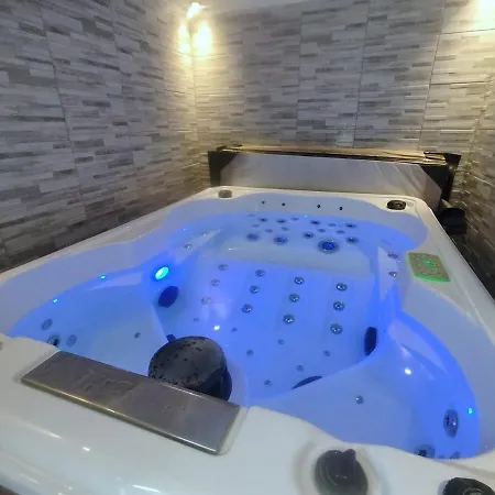 Le Des Laurières Appartement Bagnères-de-Bigorre