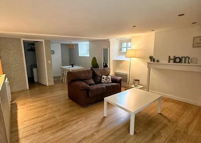 Le Des Laurières Bagnères-de-Bigorre